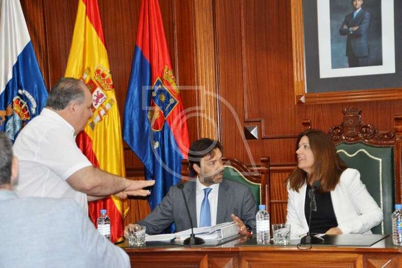 Imagen del arranque de la sesión de este lunes (Foto TA).